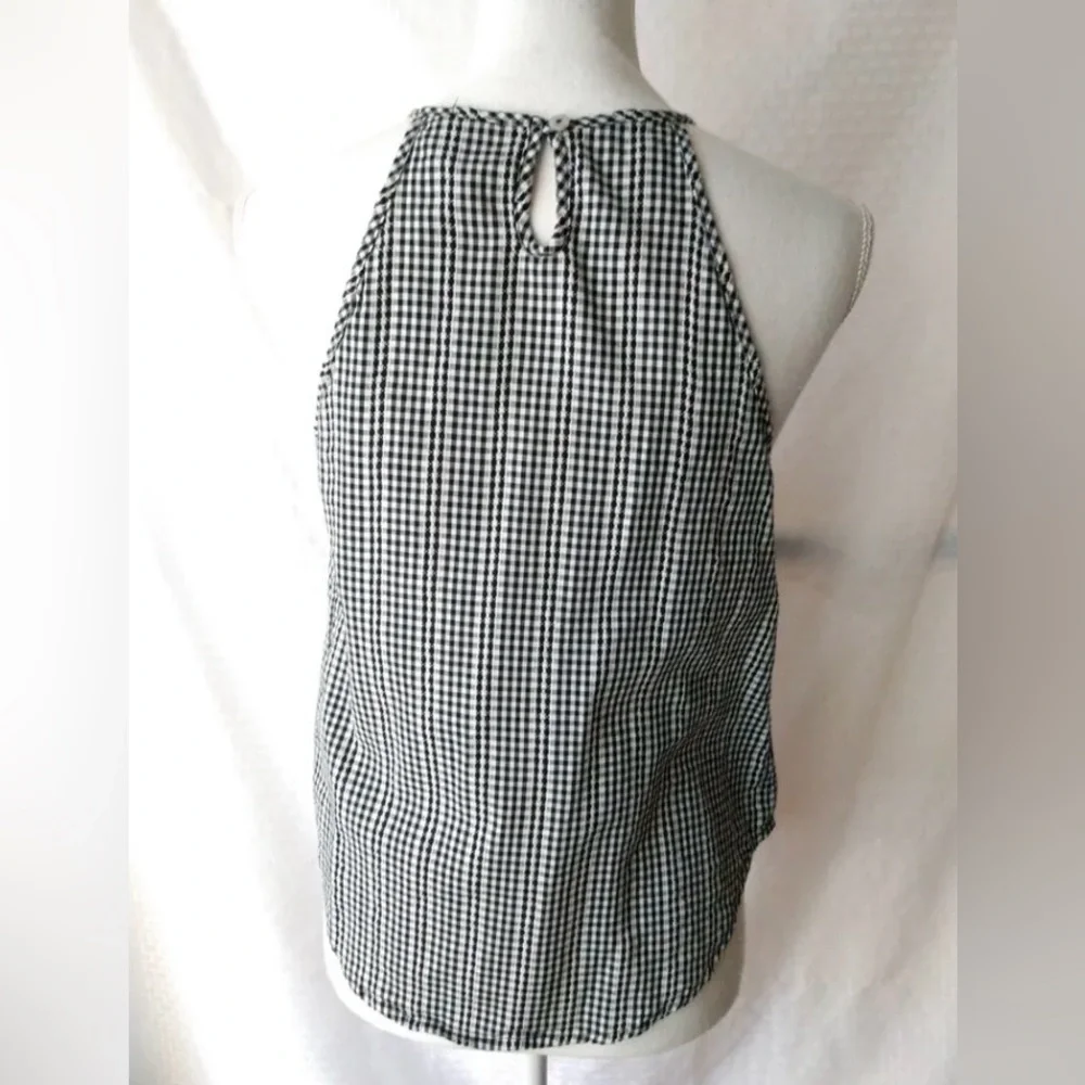 NWT UNIVERSAL THREAD GINGHAM TOP - Picture 3 of 6